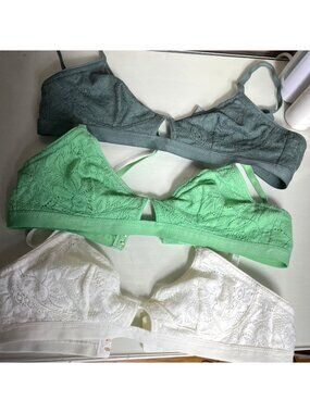 Aerie Lace Show Off Lace 3 Bras Bundle No Wire Comfort Lined Lace Intimates Wm S